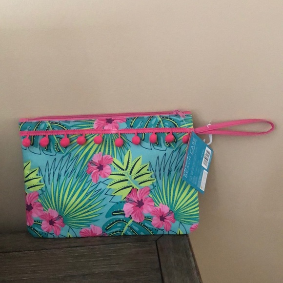 Pink & green floral water resistant beach Case NWT - Picture 3 of 6